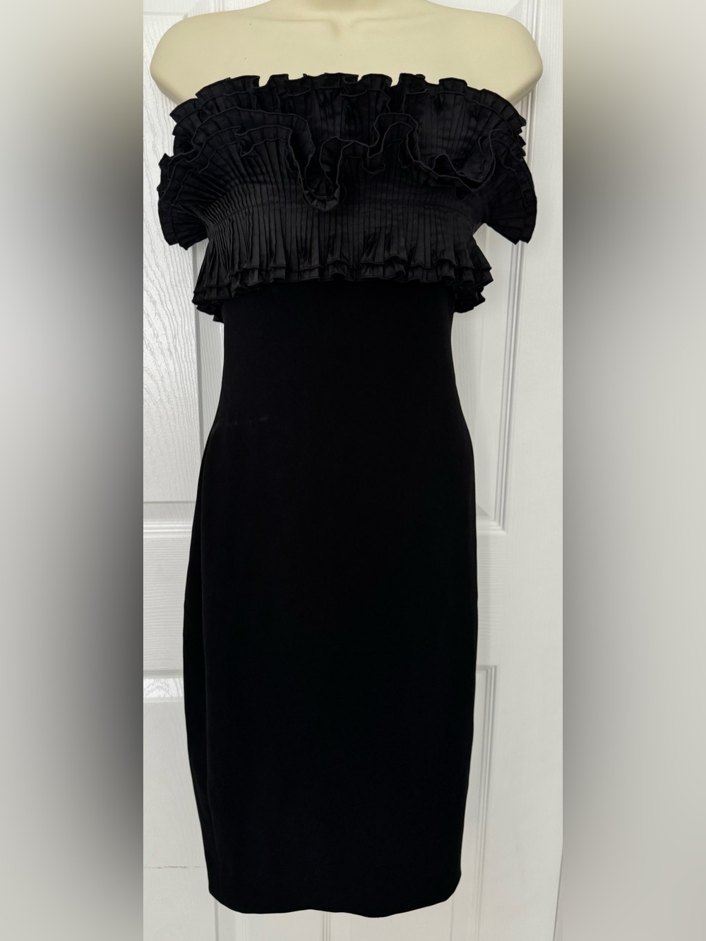 MaxMara Black Ruffle Top Mini Dress Size 4